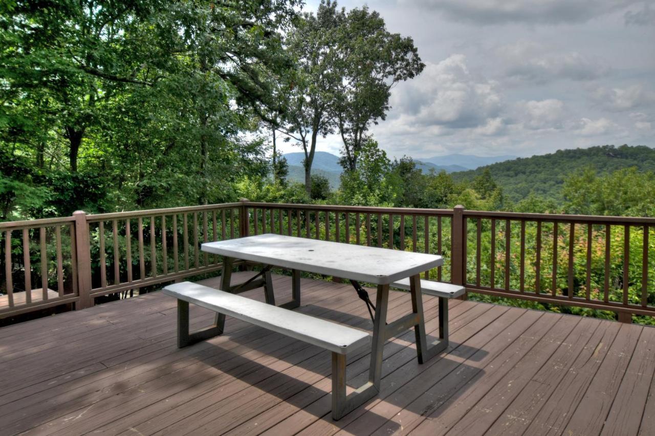 Champagne Chalet - Cuddleup Villa Morganton Exterior photo