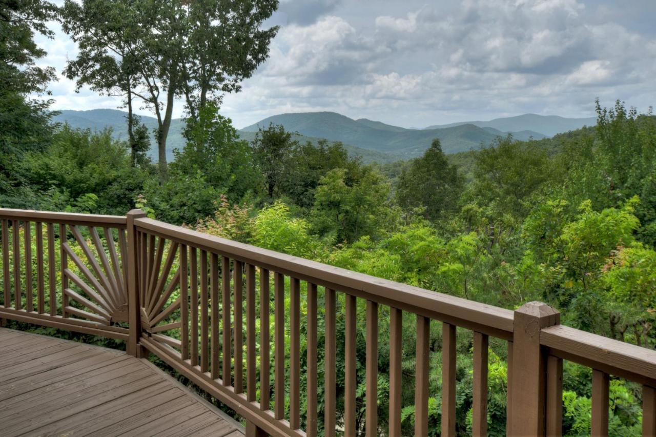 Champagne Chalet - Cuddleup Villa Morganton Exterior photo
